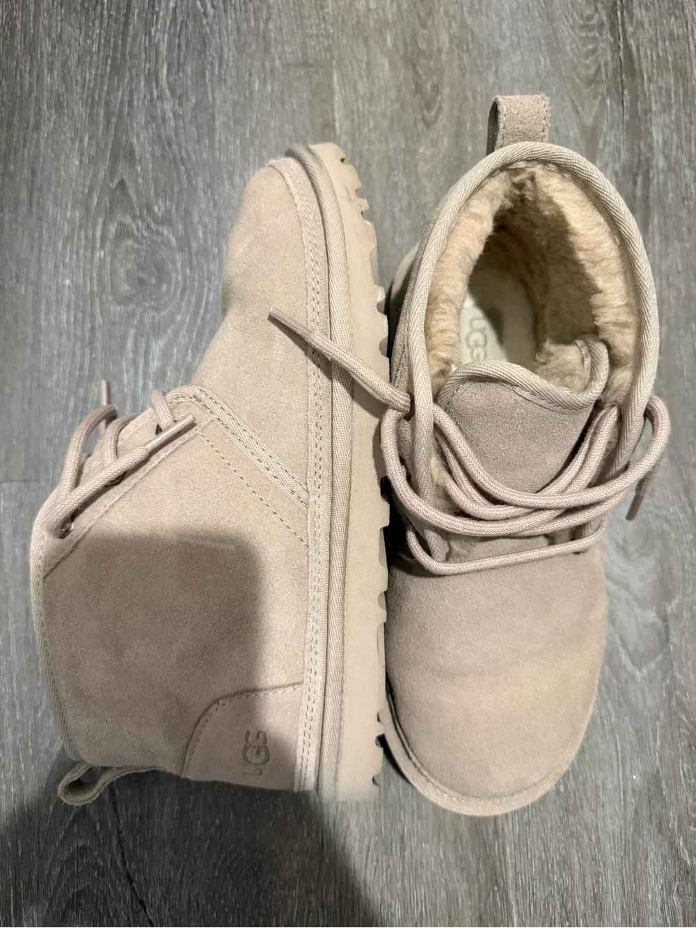 UGG Neumel II
